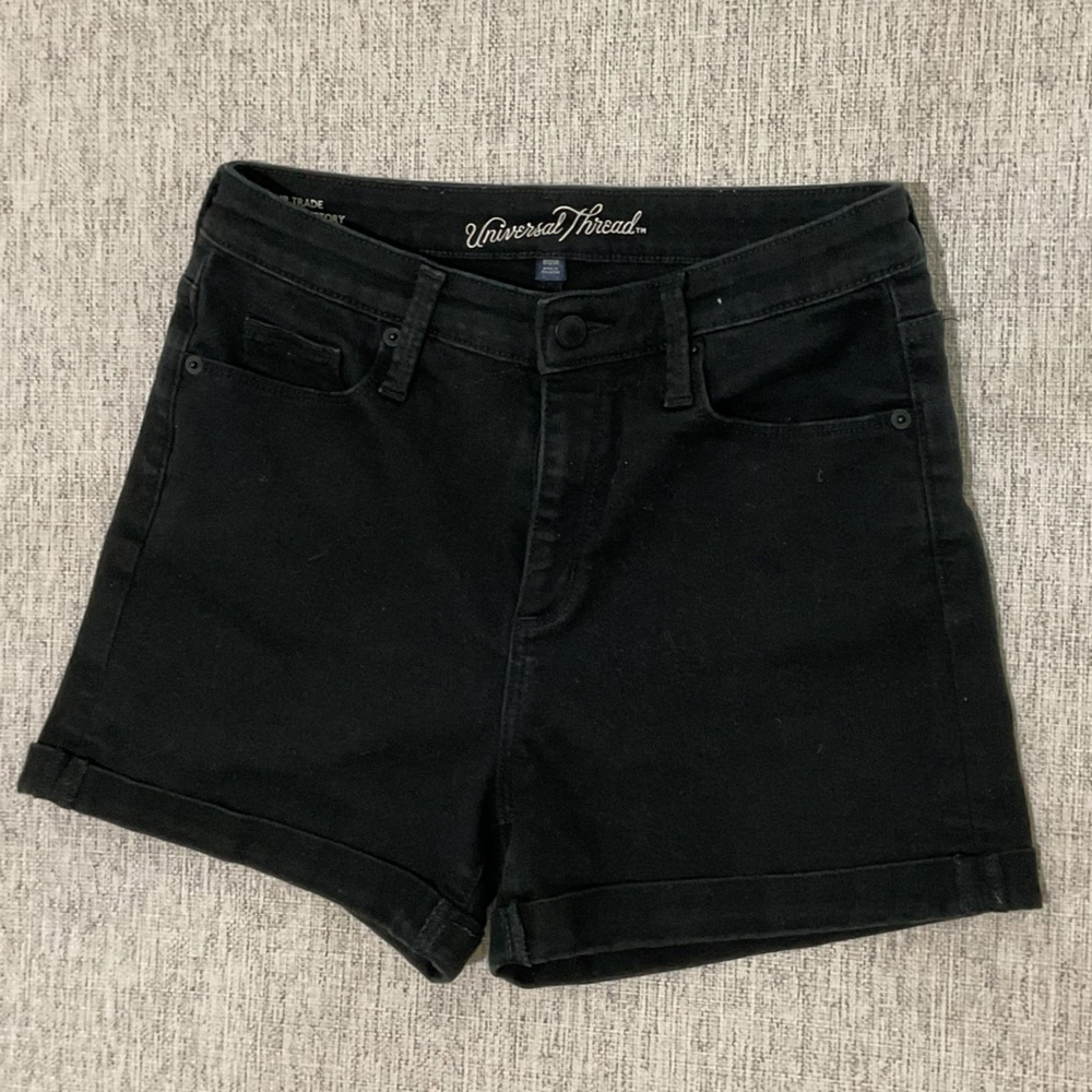 Universal Thread Black Jean Shorts